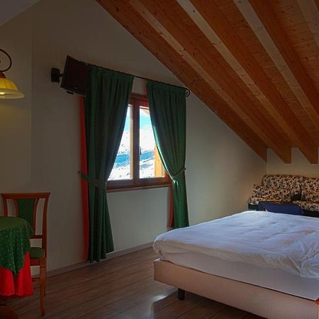 Cre Forne Hotel & Spa Champoluc Eksteriør billede